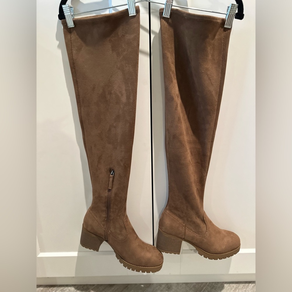 Over the knee boots